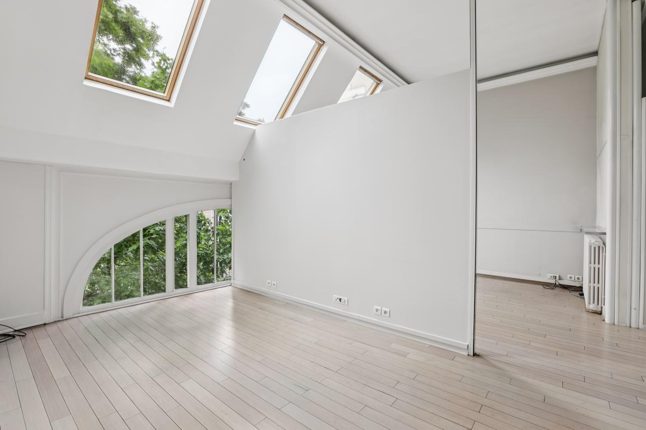 Bureau Paris 342m² Location bureau Paris OLBUR2427750 12